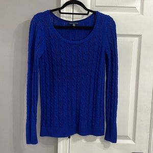 American Eagle cable knit sweater